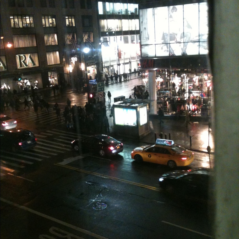 Meet your Posher, Dee